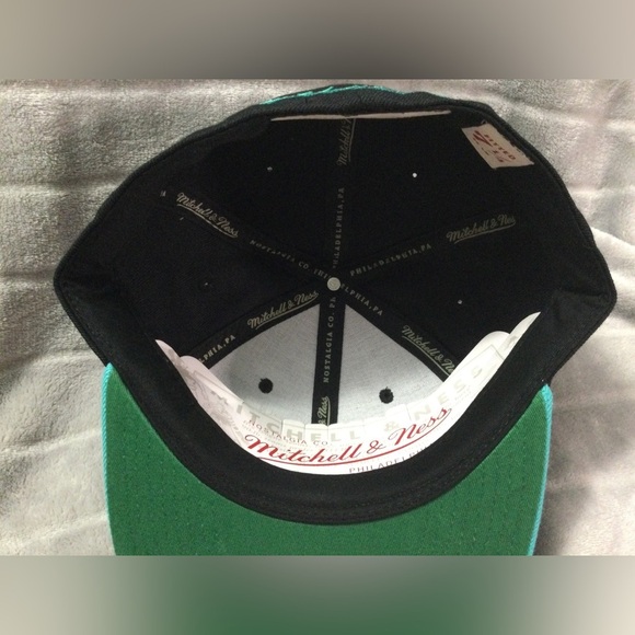 Mitchell & Ness Black and Teal San Antonio Spurs Fitted Hat - Picture 7 of 8